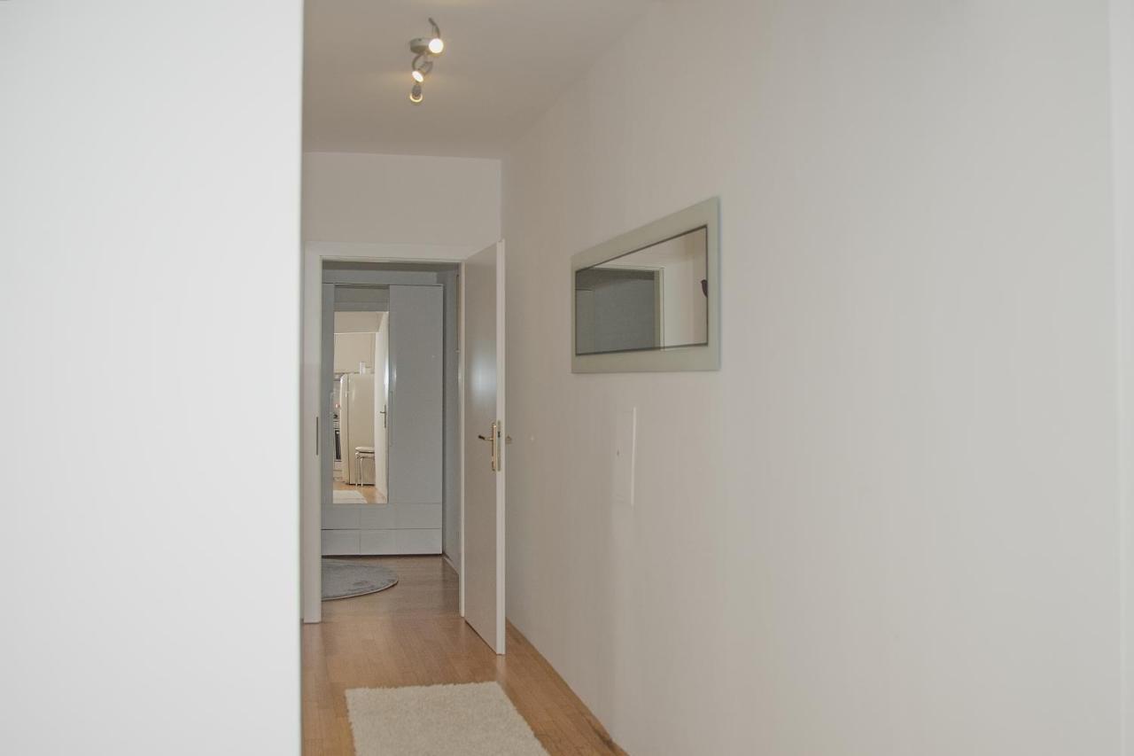 Blue Lotus Apartment Вена Экстерьер фото